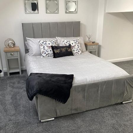 Cheshire Home Stays Crewe Εξωτερικό φωτογραφία